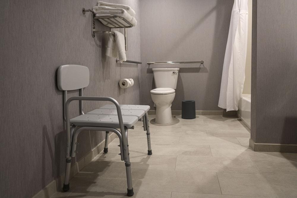 Hyatt Place Indianapolis / Fishers photo 18