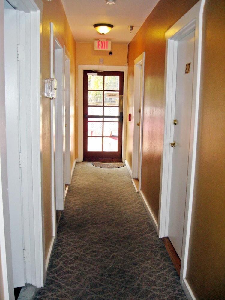 RK Hostel San Diego photo 49