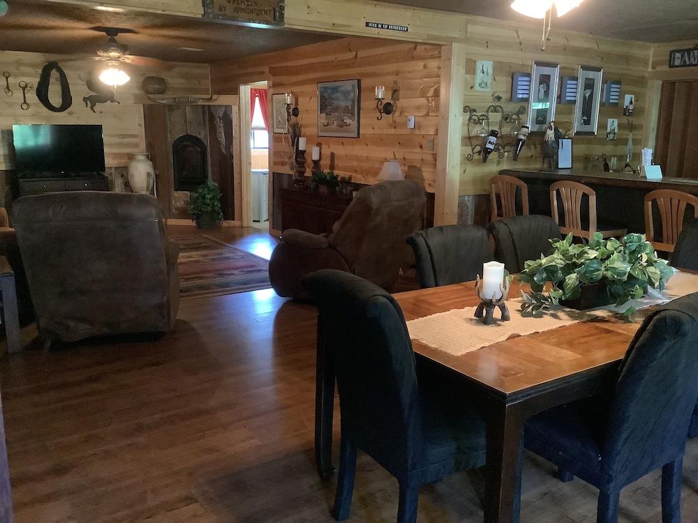 Nacoochee Valley Lodge photo 34