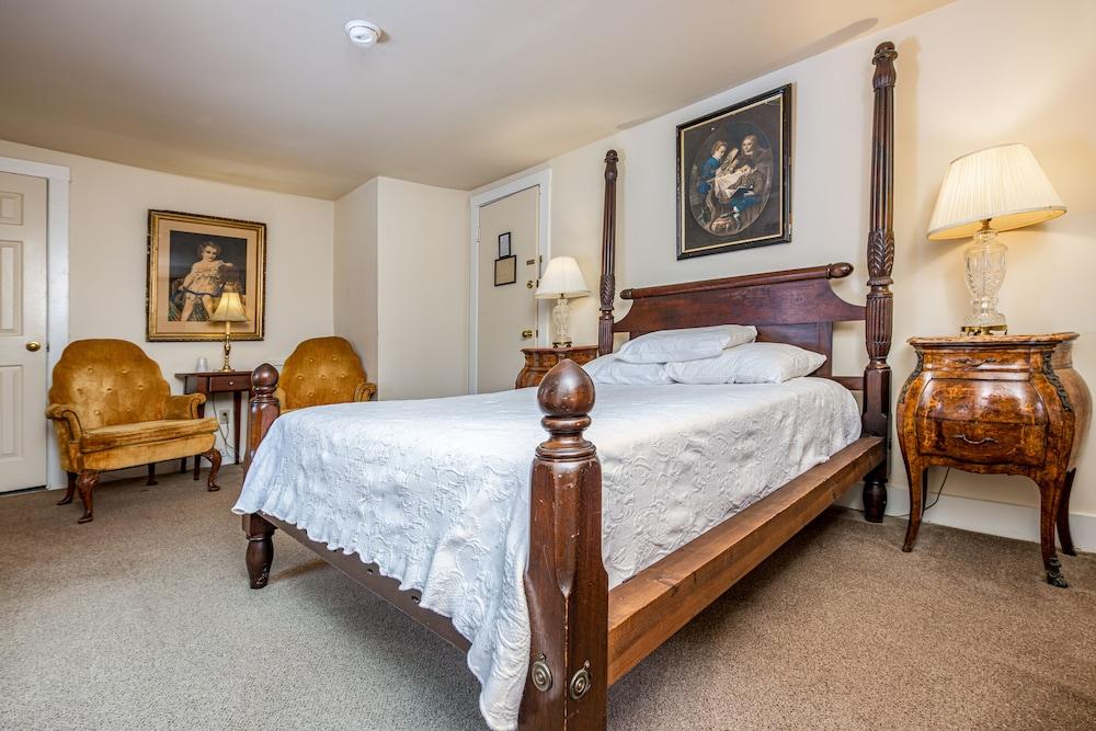 Wayside Inn photo 74