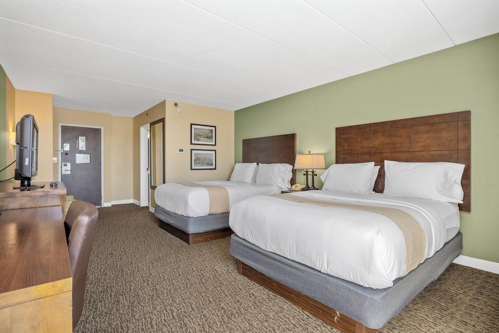 Forest Park Hotel by MDR photo 7