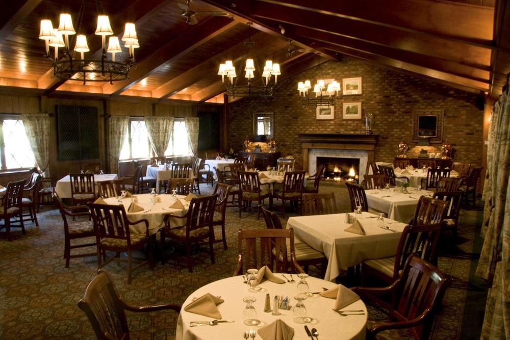 Pine Needles Lodge & Golf Club photo 42