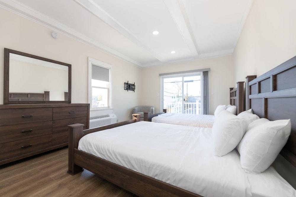Seaside Sands Inn photo 38