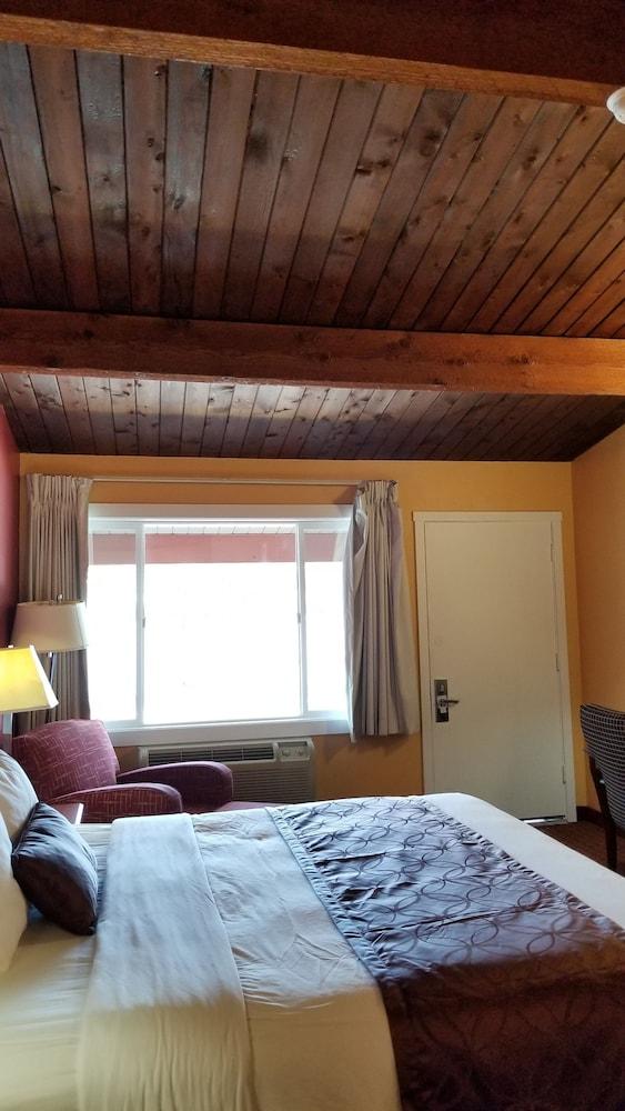 The Forks Motel photo 57