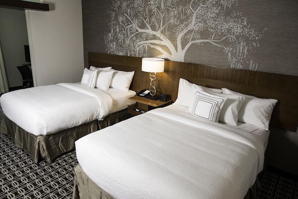 Fairfield Inn & Suites by Marriott Savannah Midtown photo 18