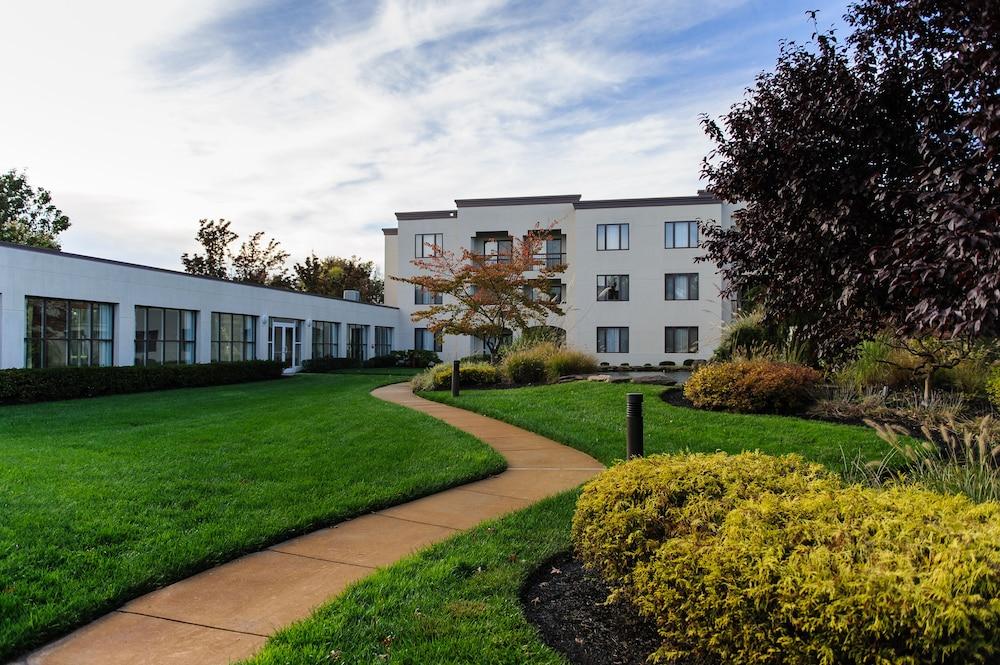 DoubleTree Suites by Hilton Hotel Mt. Laurel photo 74