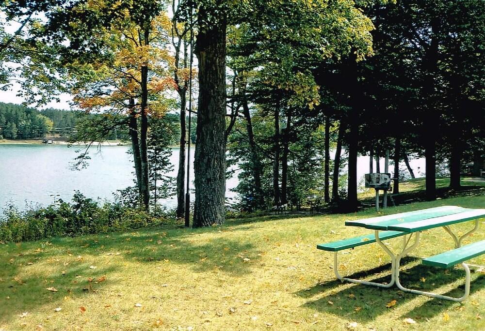 Dixon Lake Resort photo 39