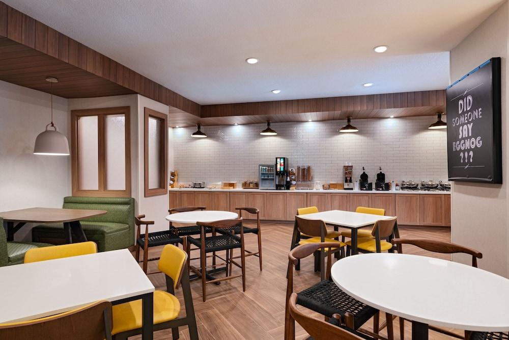 Fairfield Inn & Suites Hillsboro photo 19