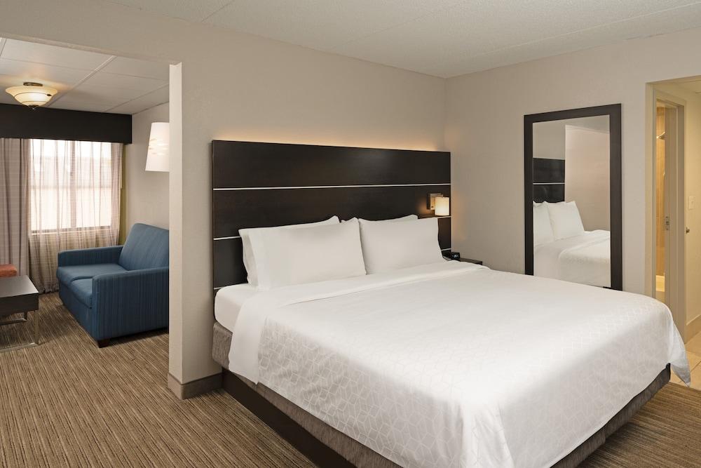 Holiday Inn Express Rochester - Greece by IHG photo 4