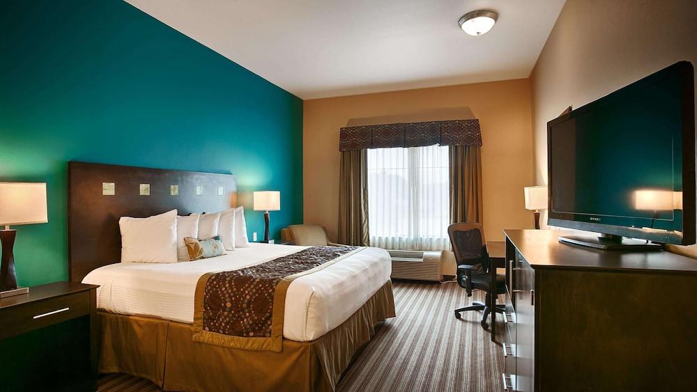 Best Western Plus Desoto Inn & Suites photo 14