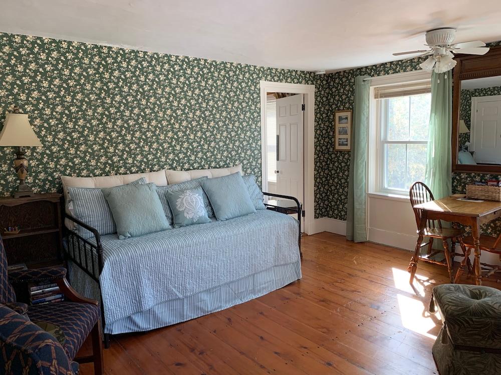 The Birchwood Inn photo 33