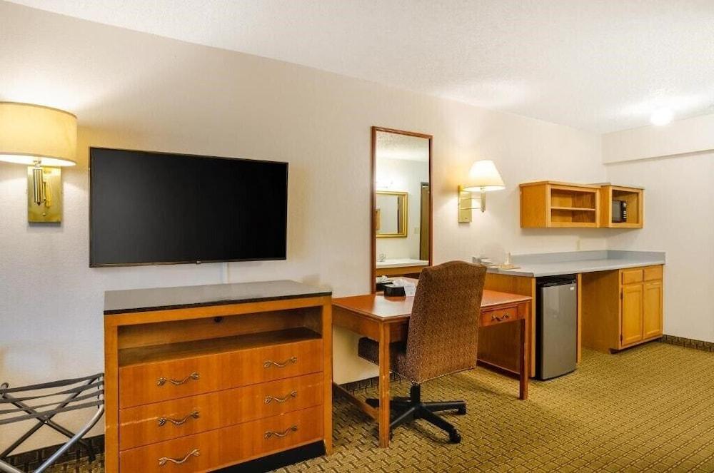 Cheyenne Guest Inn photo 16