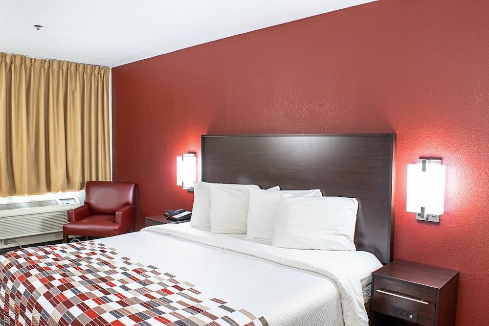 Red Roof Inn & Suites Middletown - Franklin photo 11