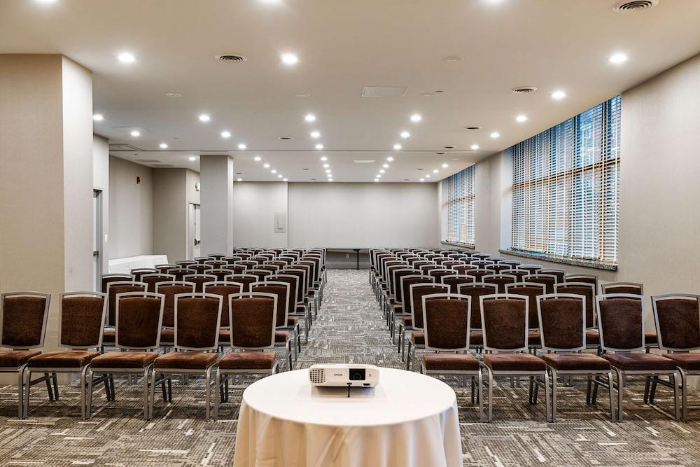 Inn at the Colonnade Baltimore - a DoubleTree by Hilton photo 30