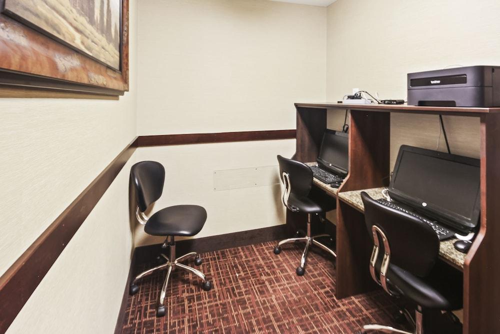 Yellowstone Westgate Hotel photo 19