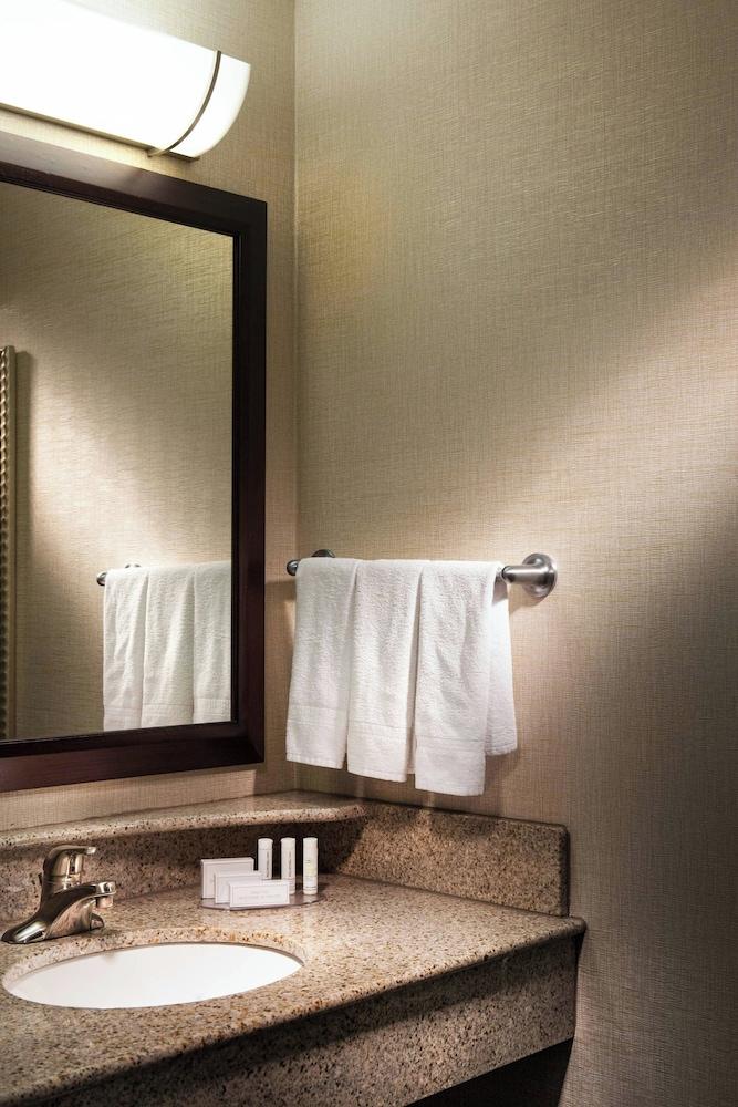 SpringHill Suites by Marriott Dallas DFW Airport N/Grapevine photo 11