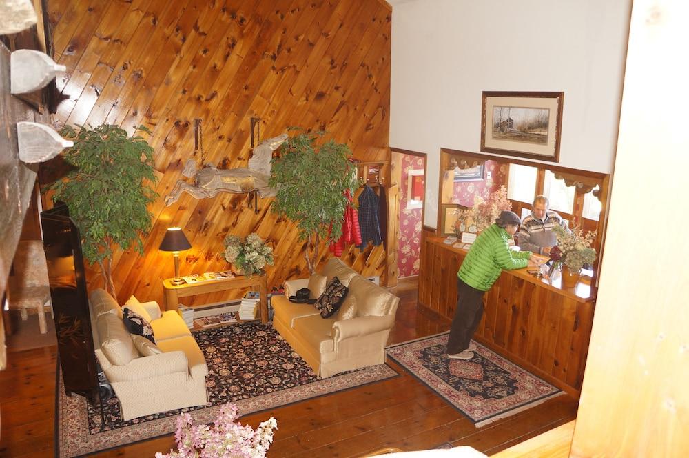 Greenbrier Inn photo 32