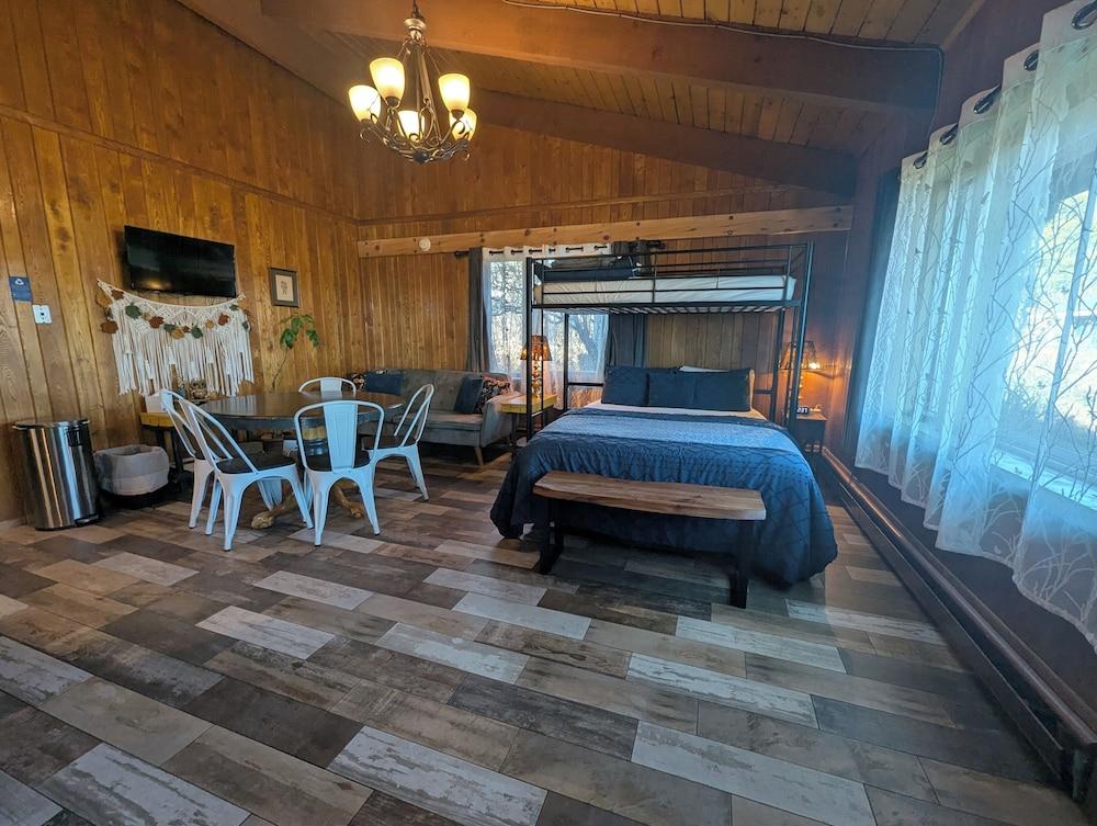 Feather Nest Inn photo 19