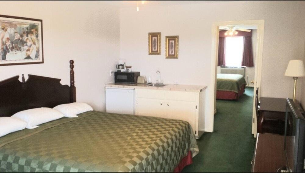 Southern Belle Inn photo 4