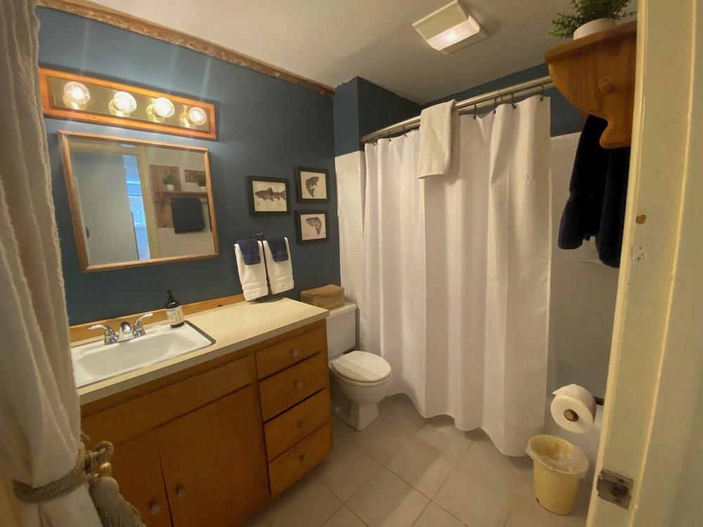Manitou Lodge photo 24