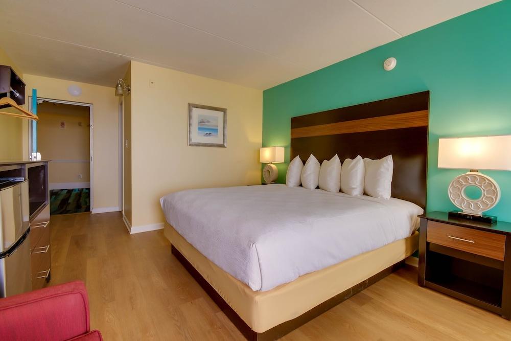 Casablanca Oceanside Inn photo 16