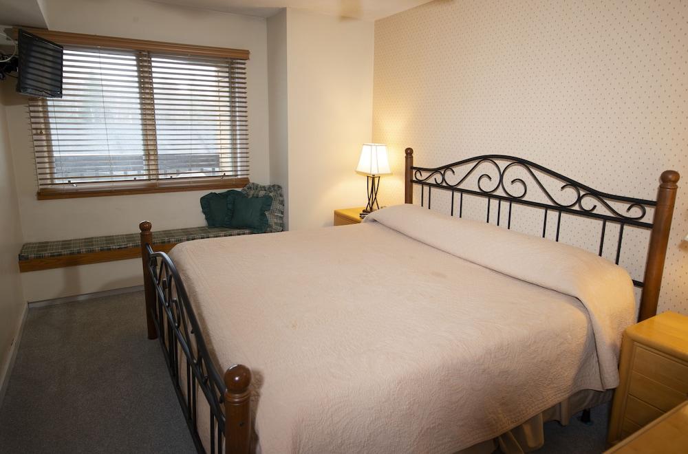 Mountain Lodge at Okemo, A Vail Resorts Property photo 64