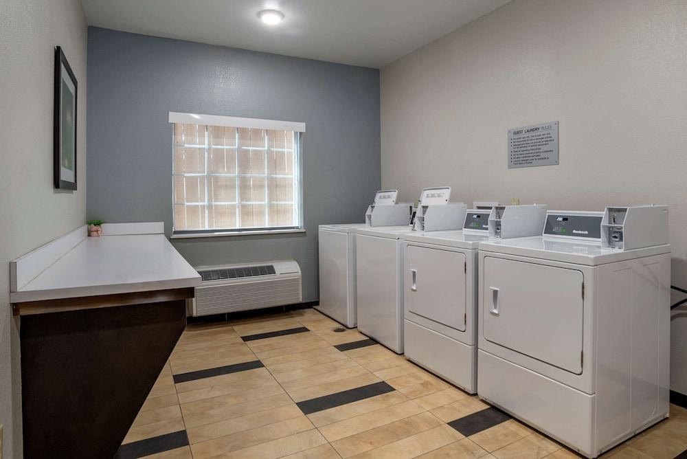 MainStay Suites Denham Springs - Baton Rouge East photo 28