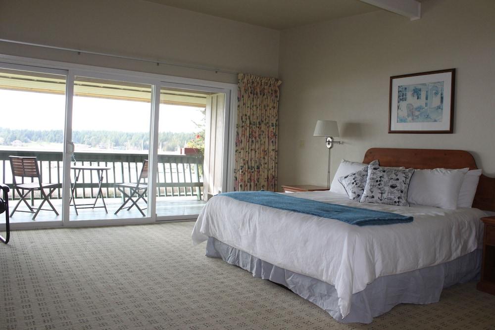 Lopez Islander Resort photo 6