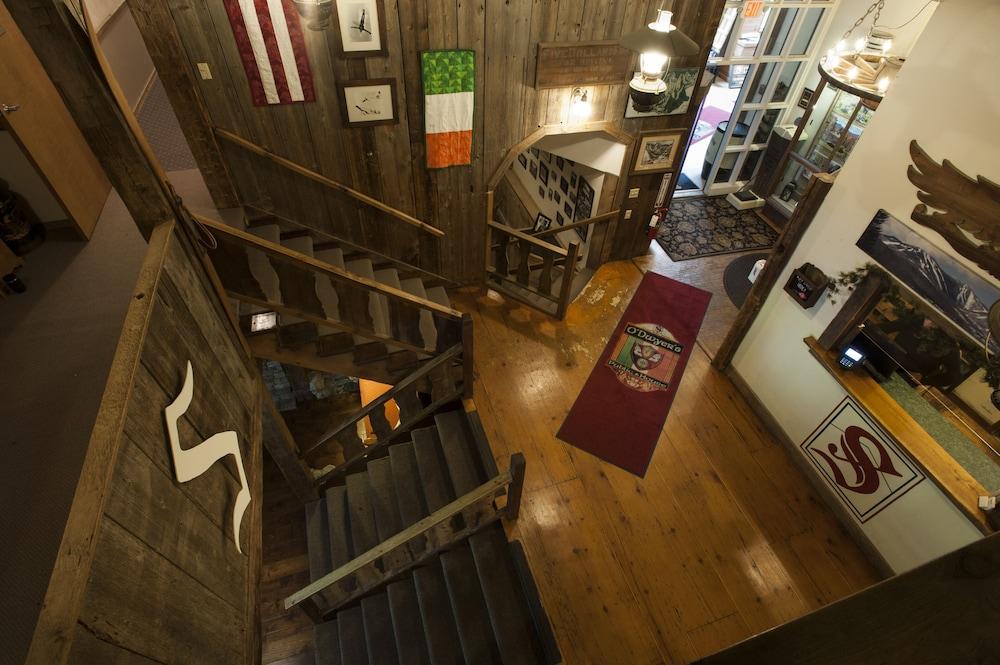 Summit Lodge photo 3