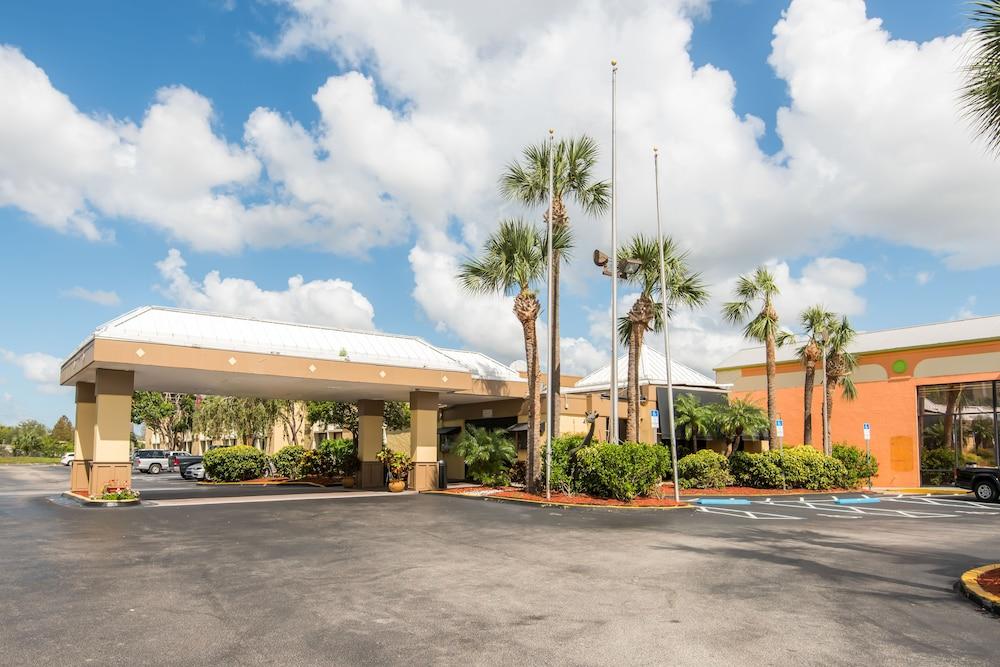B&B Hotel Orlando International Drive Near Universal - Newly Renovated! photo 53
