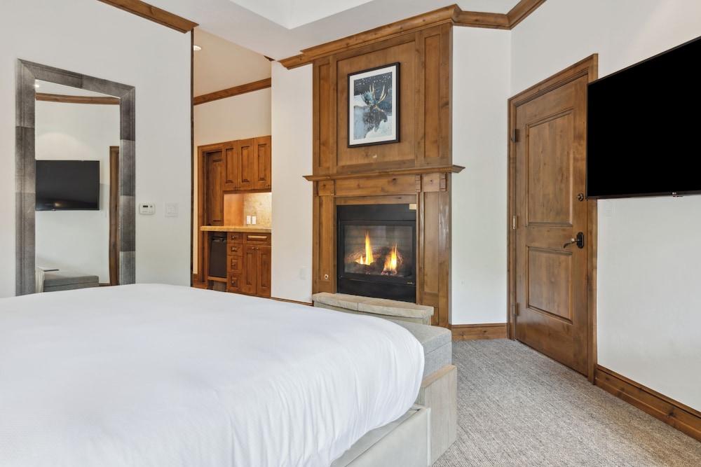 The Aspen Mountain Residences photo 36