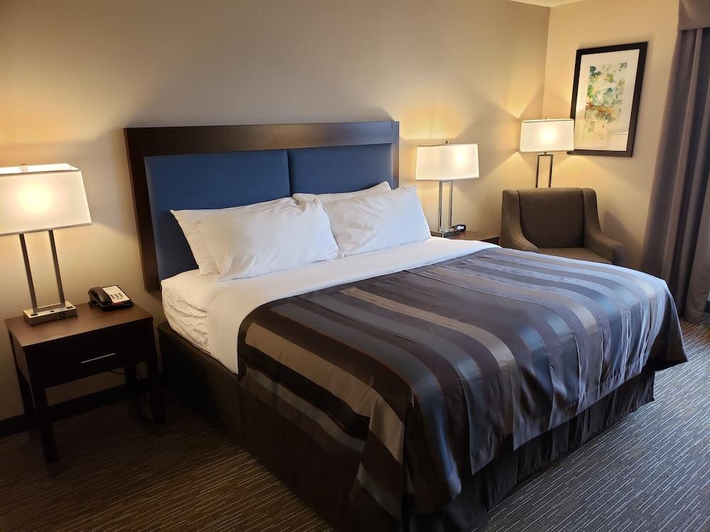 Wingate by Wyndham Christiansburg photo 6