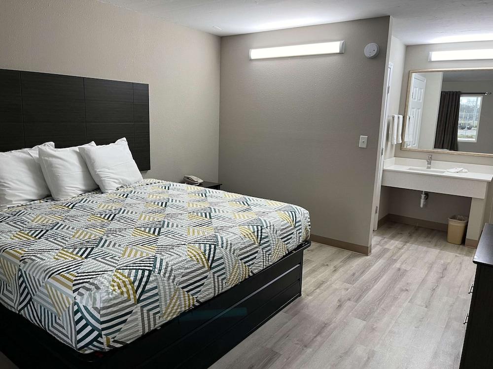 Studio 6 Suites West Memphis, AR - Memphis photo 6