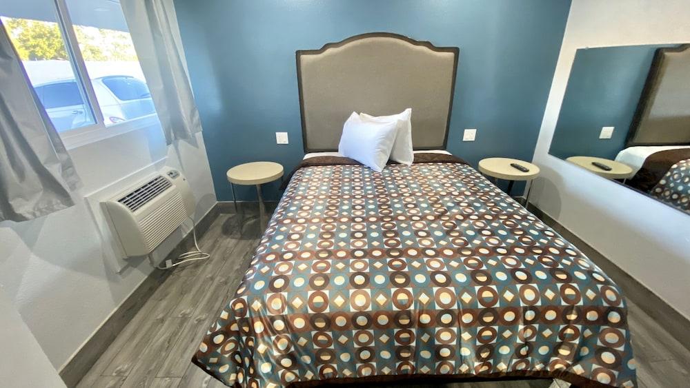 Dixie Motel photo 1