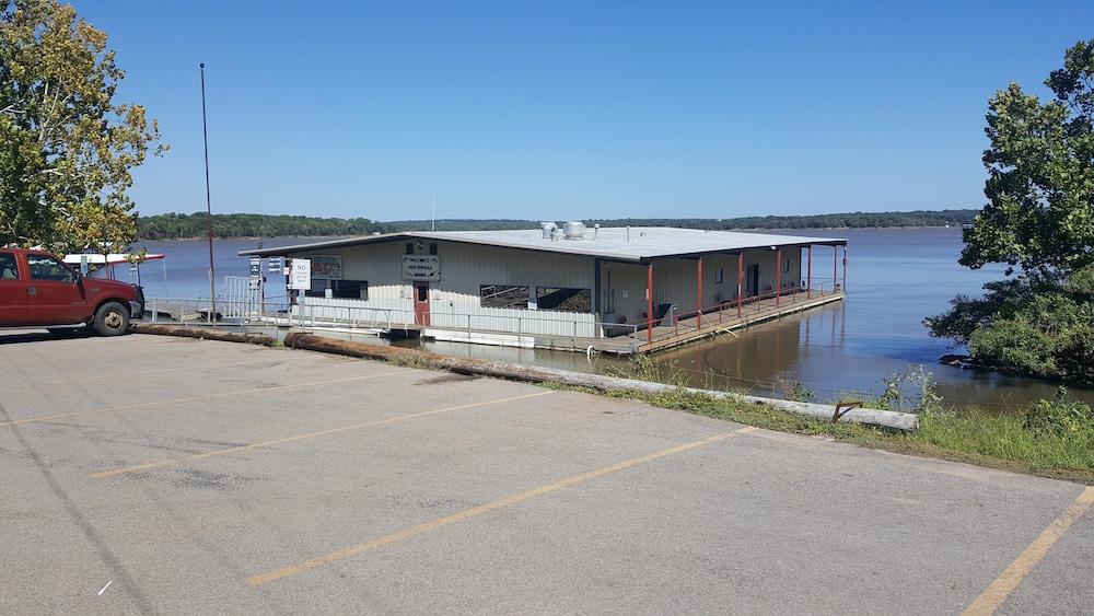 Lake Eufaula Inn photo 17