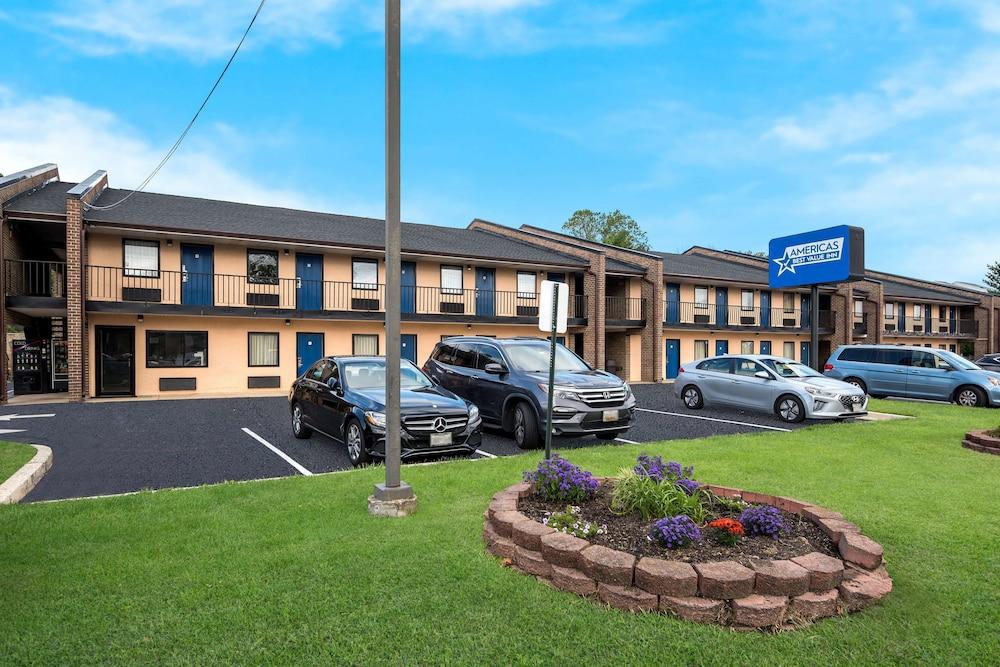 Americas Best Value Inn Laurel photo 1
