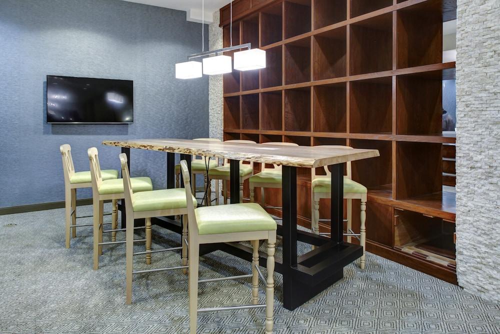 DoubleTree by Hilton Hotel Biloxi photo 8
