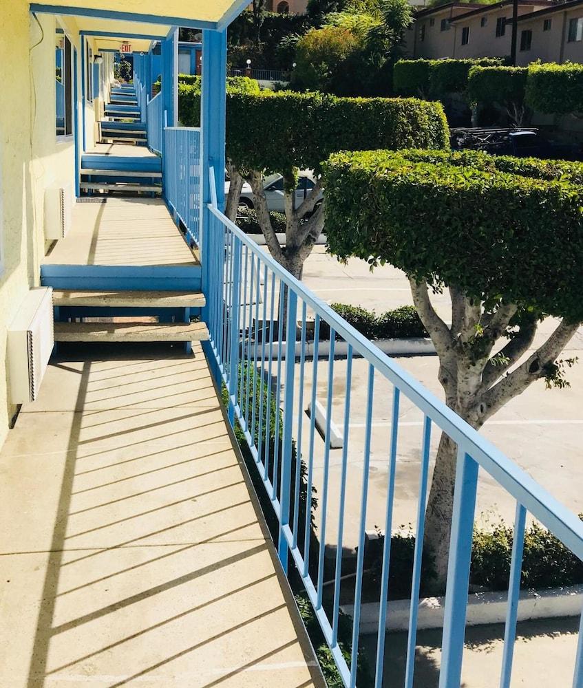 Kings Lodge Motel photo 15