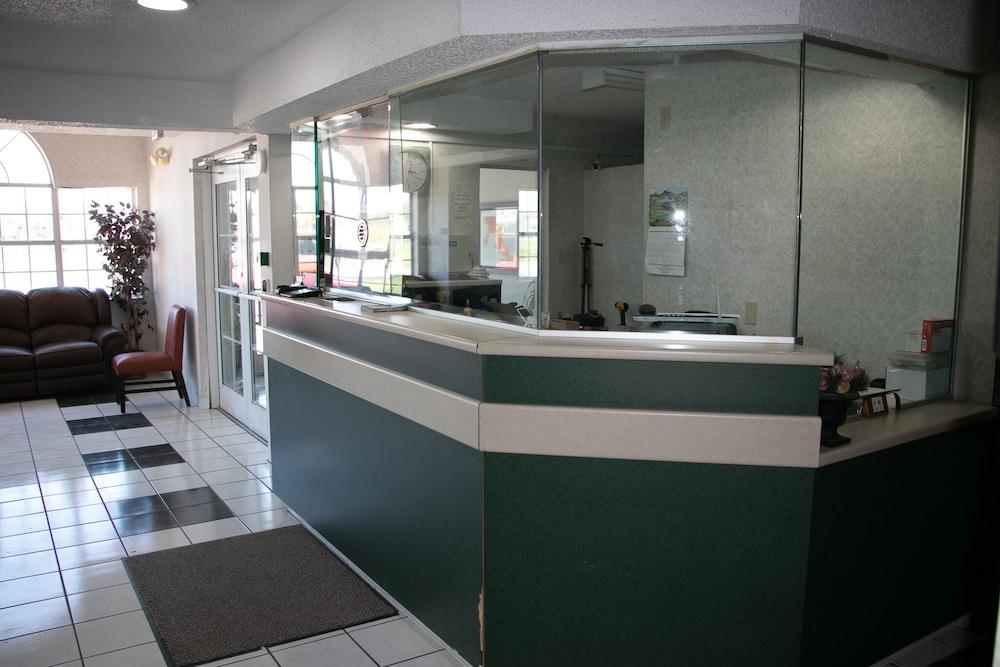 Classic Inn photo 7