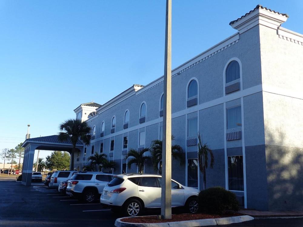 Ruskin Inn Hotel photo 43