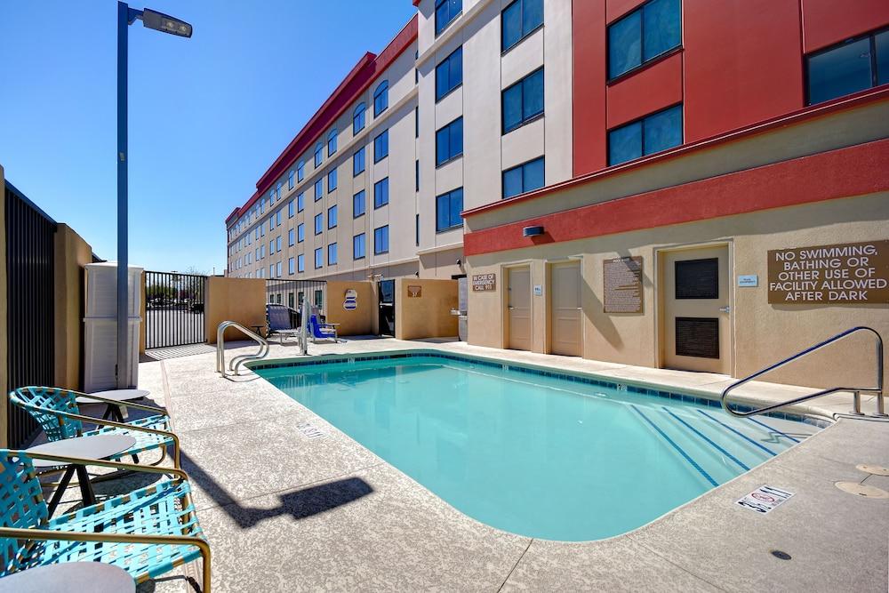 TownePlace Suites by Marriott Las Vegas Airport South photo 32