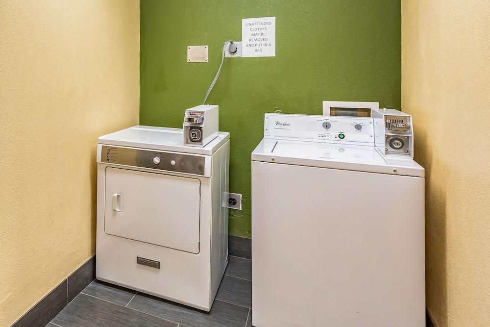 Quality Inn Los Lunas - Albuquerque South photo 27