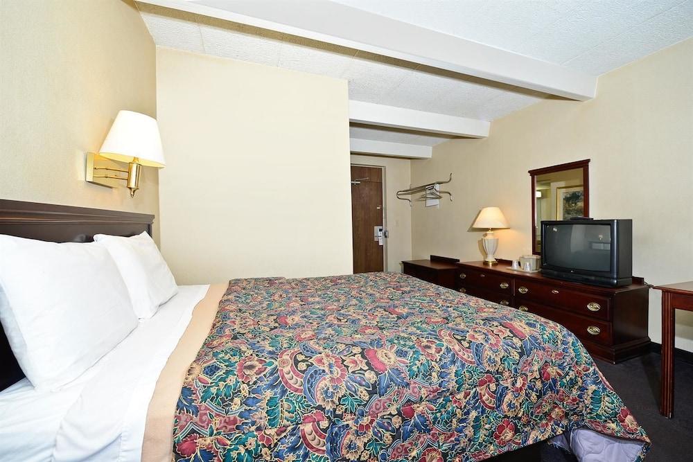 Americas Best Value Inn Phillipsburg photo 12