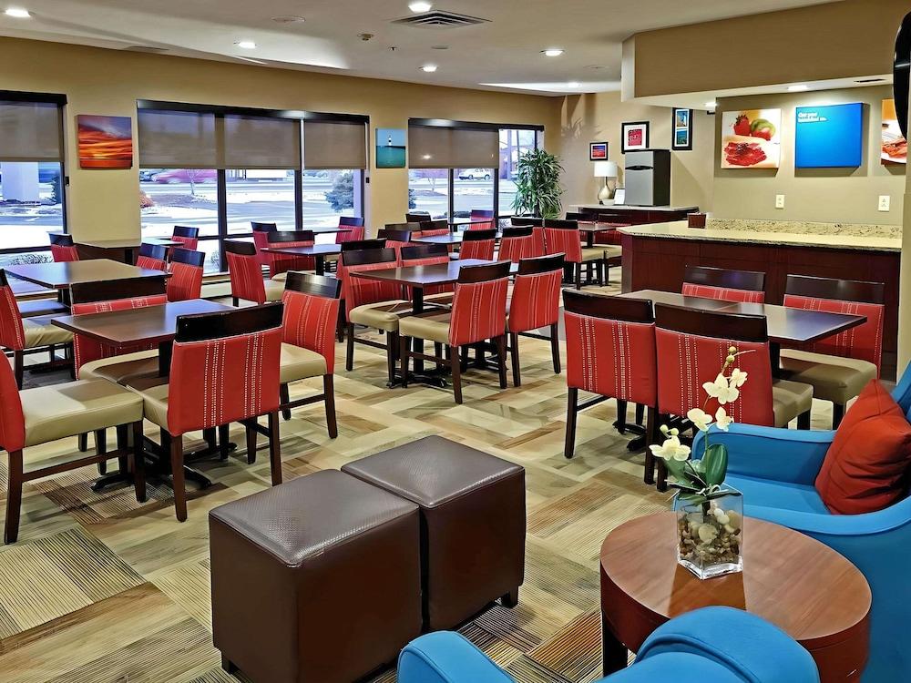 Comfort Inn, Erie - Near Presque Isle photo 46