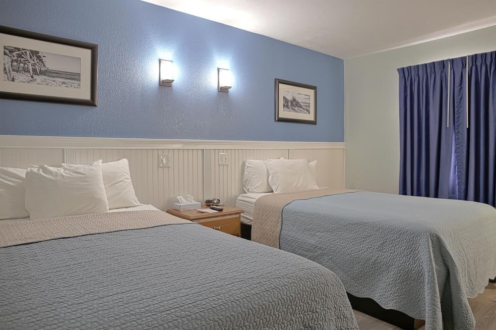 Colonial Inn Motel photo 14