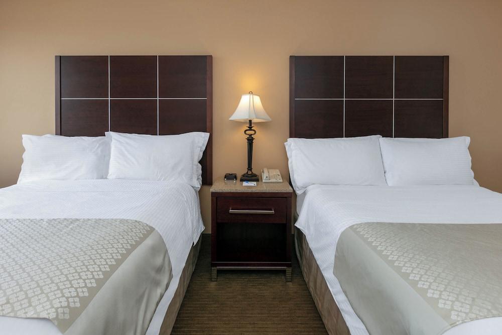 Wyndham Riverfront Little Rock photo 21