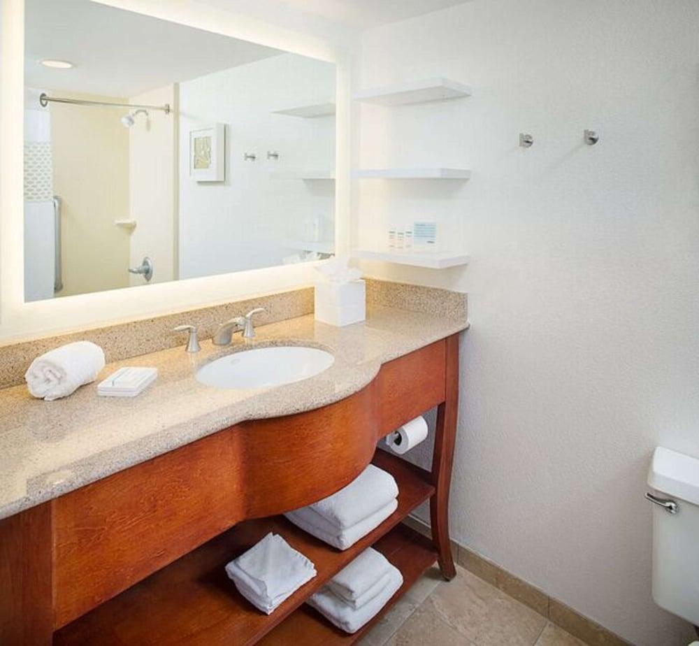 Hampton Inn Parsippany photo 37