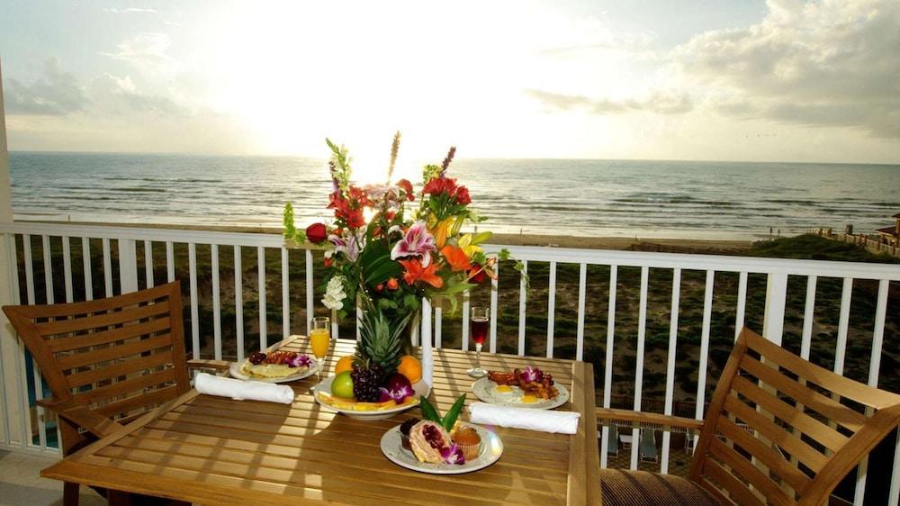 Hilton Garden Inn South Padre Island Beachfront photo 39
