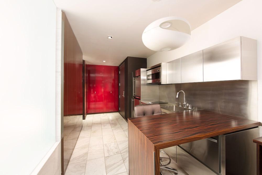 Palms Place photo 10