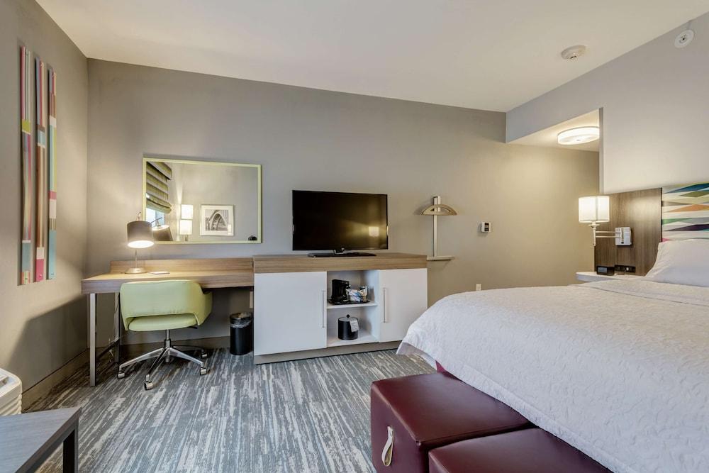 Hampton Inn St. Louis Wentzville photo 19